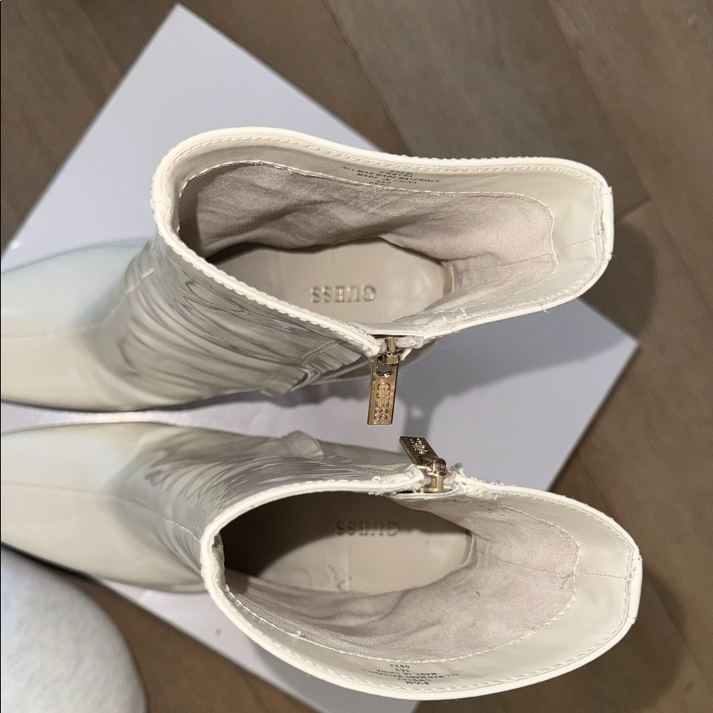Guess White Boots - Picture 5 of 7